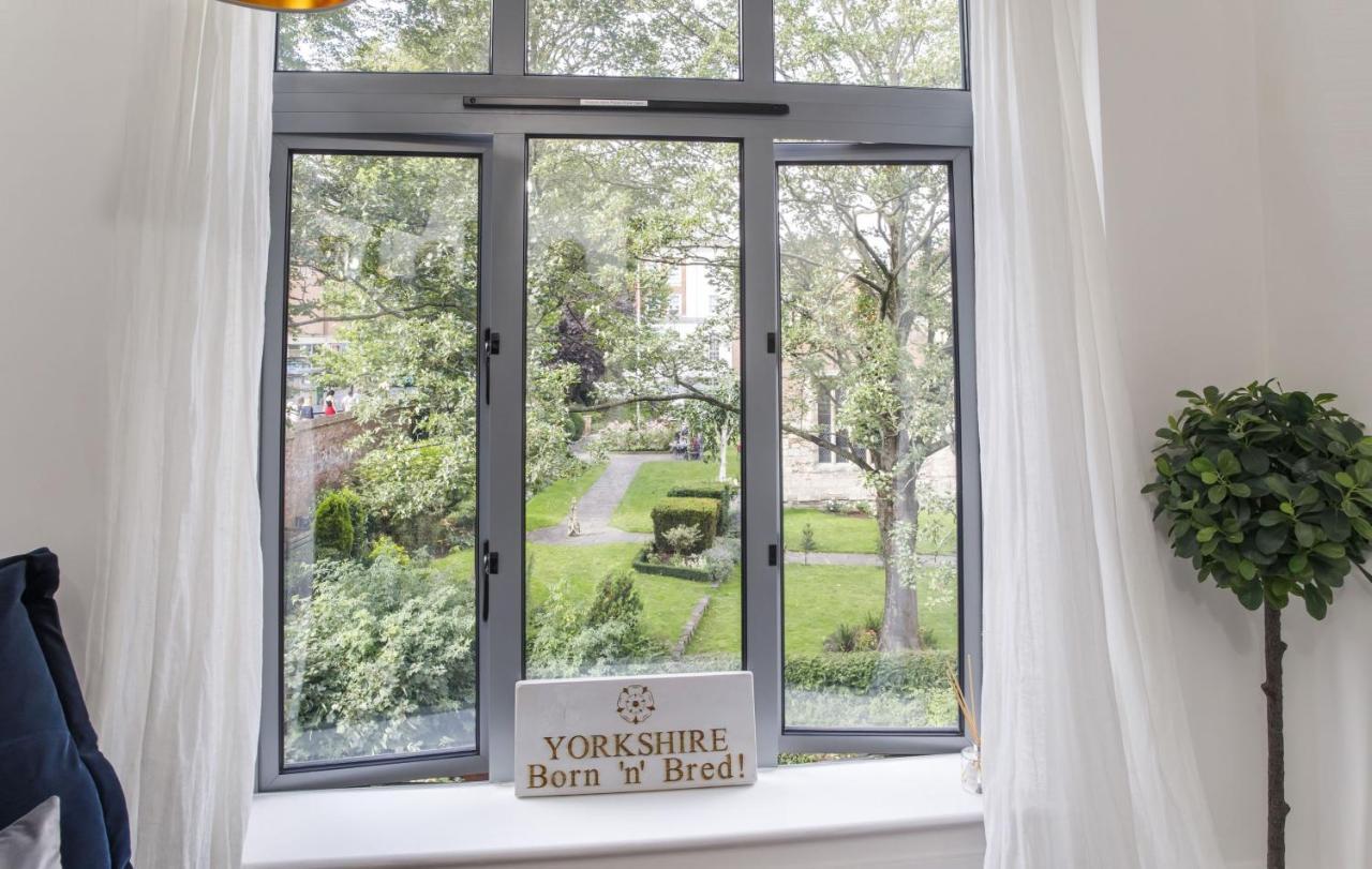 Adventurer'S View Villa York Bagian luar foto